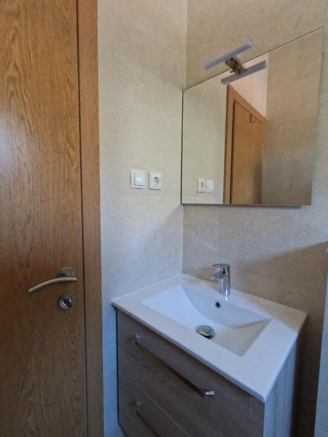 Sea And Mountain View Apartments Duće المظهر الخارجي الصورة
